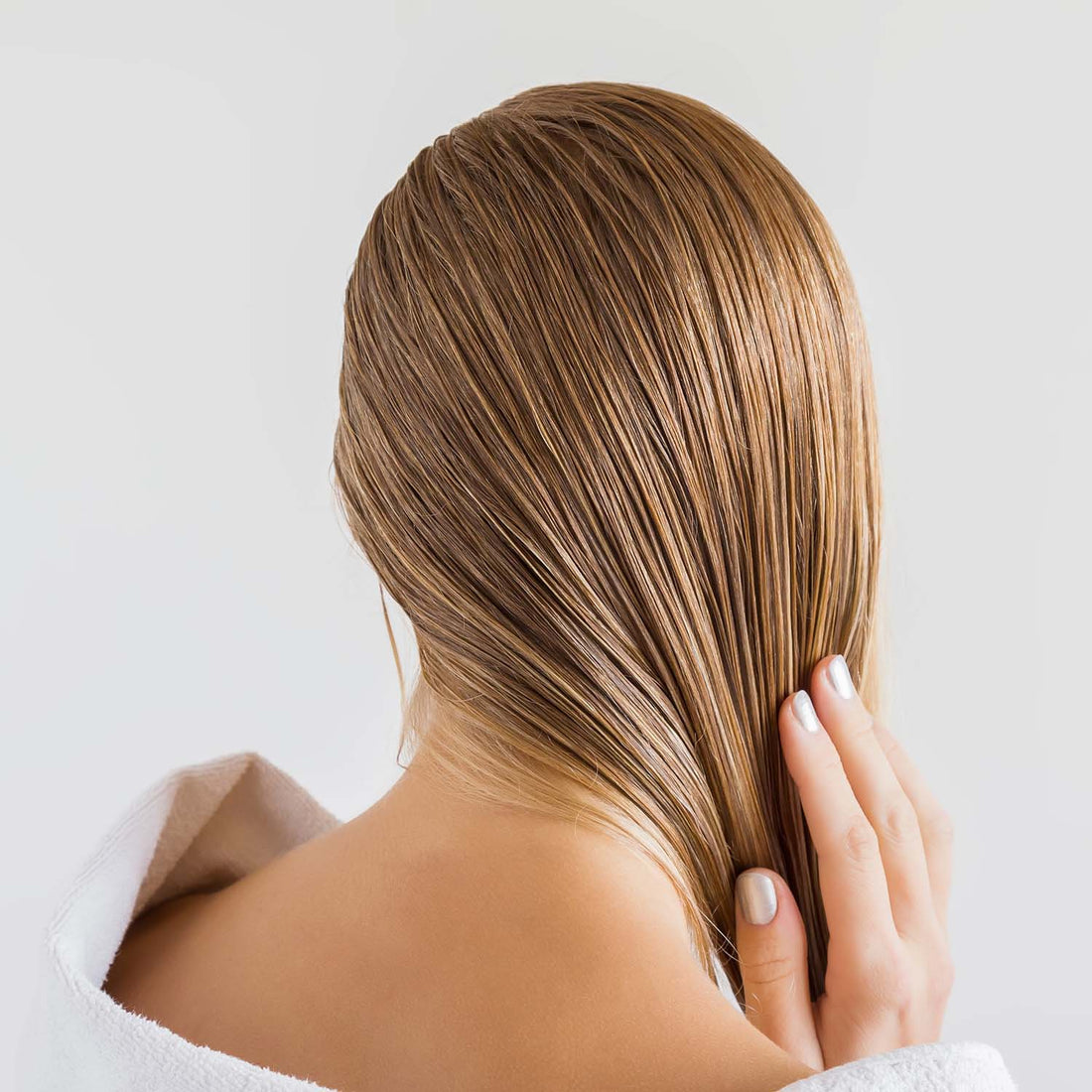 MOISTURE VOLUME Biotin & Apple Cider Solid Conditioner Bar